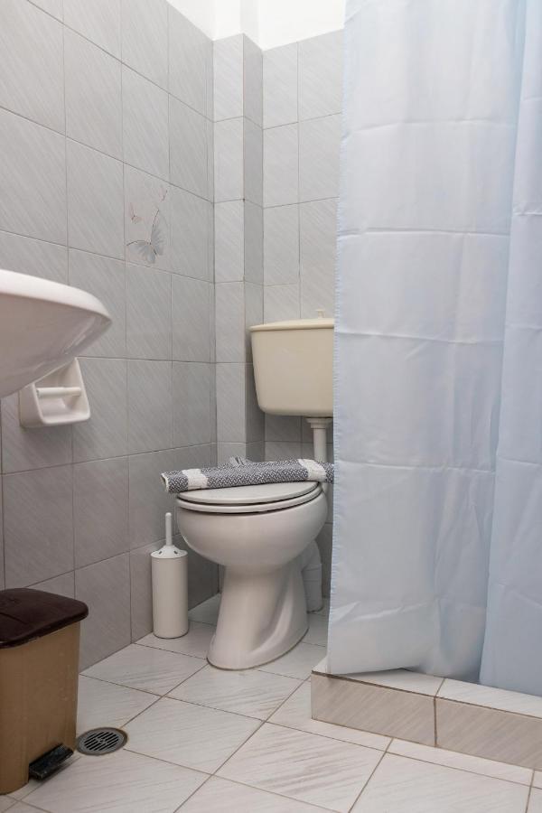 Depis Economy Apartments Naxos City Екстер'єр фото